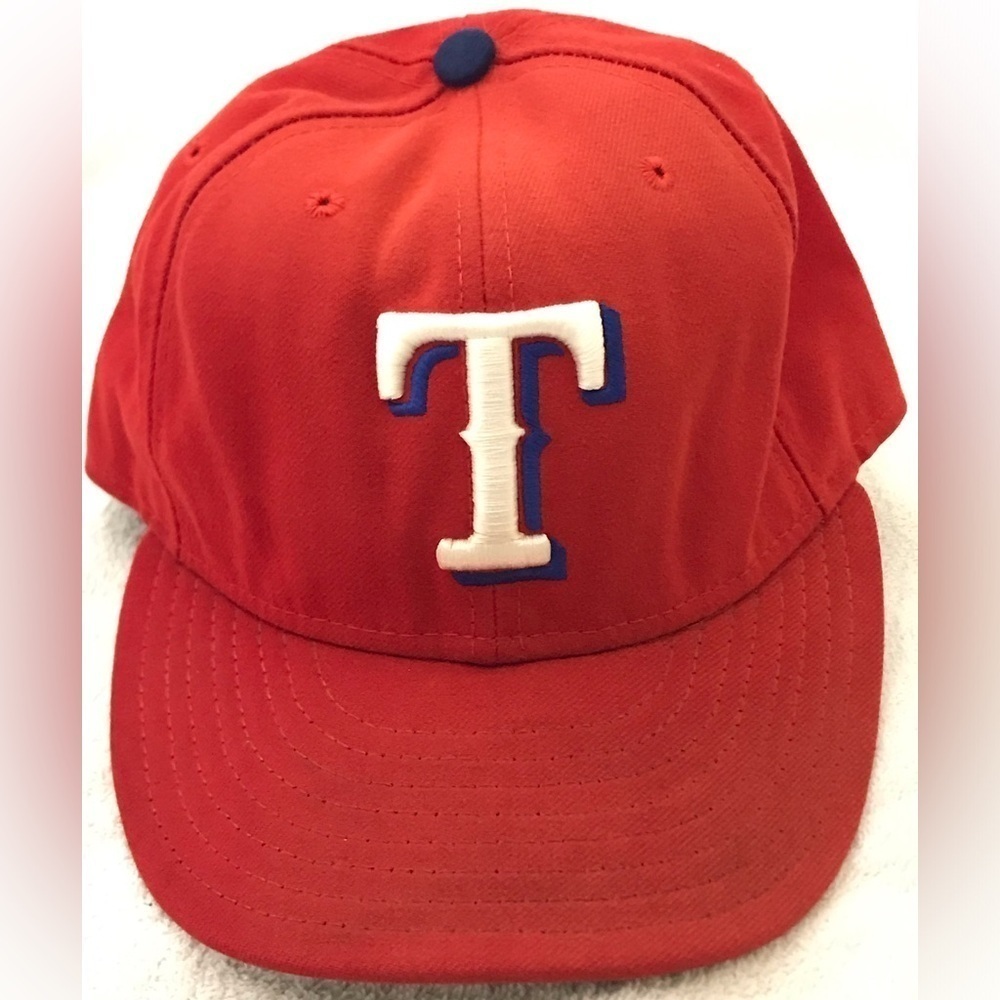 New Era 59FIFTY MLB Texas Rangers Fitted 7-3/8" Red Baseball Cap
